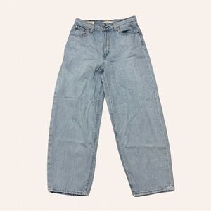 Levi's Light Wash Balloon Leg Denim Jeans